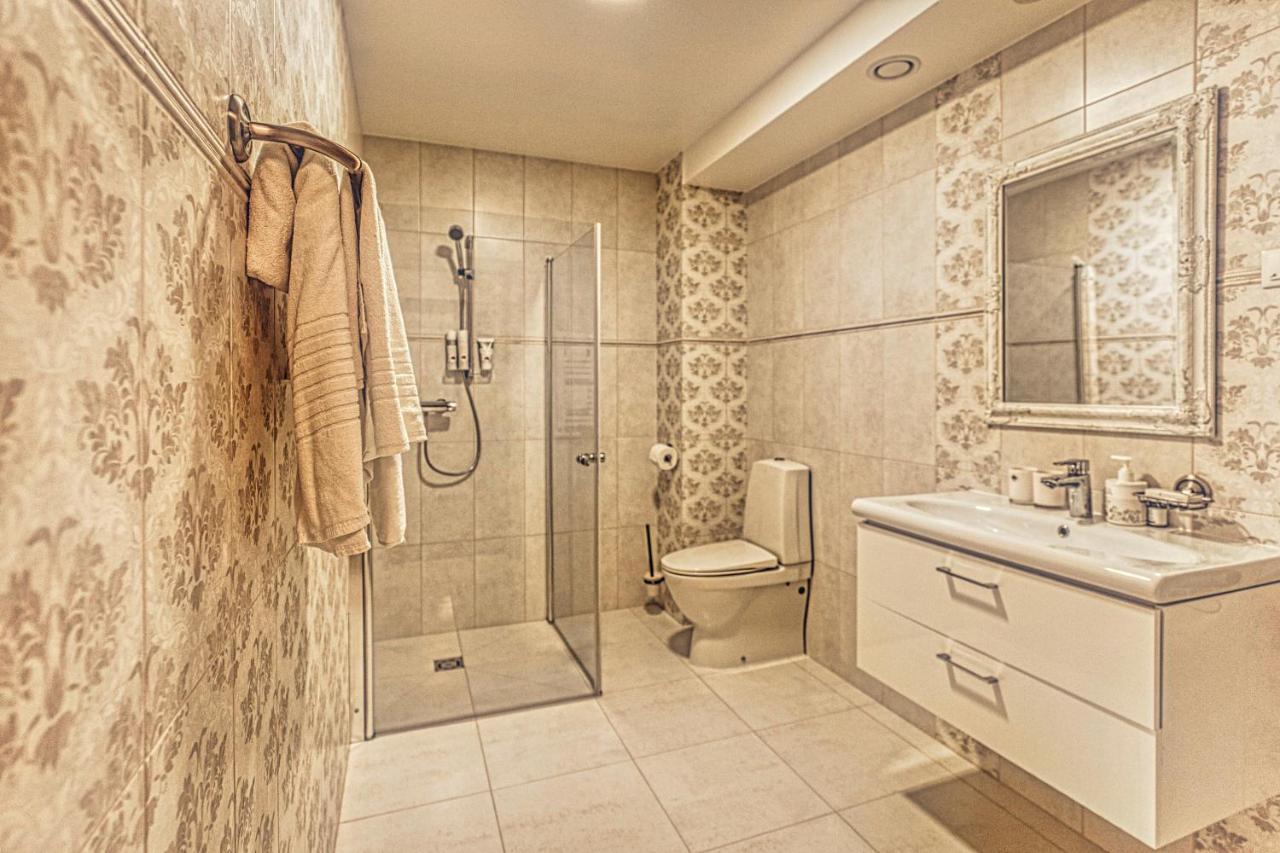 Vilhelmhaus Hotel Dėdeliškės Kültér fotó